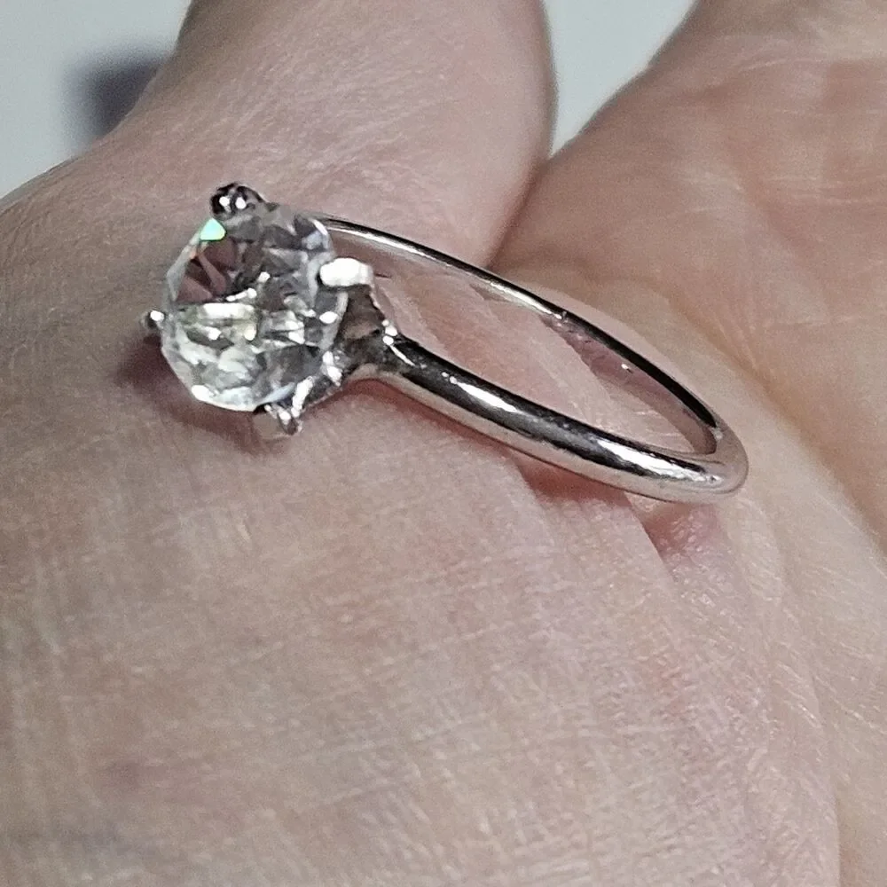 Vintage Silver Tone Uncas Ring Size 7 Solitaire Engagement Wedding